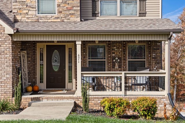 671 Salem Ridge Rd, Clarksville, TN 37040