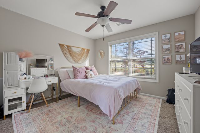 671 Salem Ridge Rd, Clarksville, TN 37040