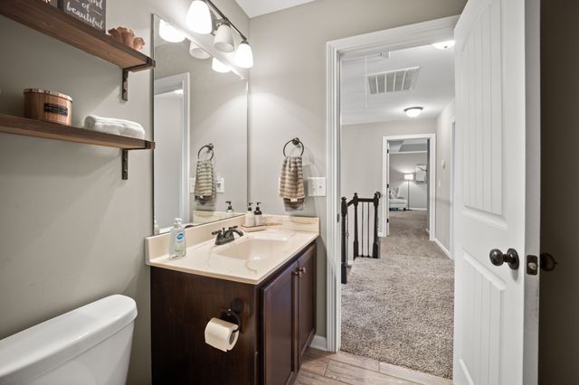 671 Salem Ridge Rd, Clarksville, TN 37040