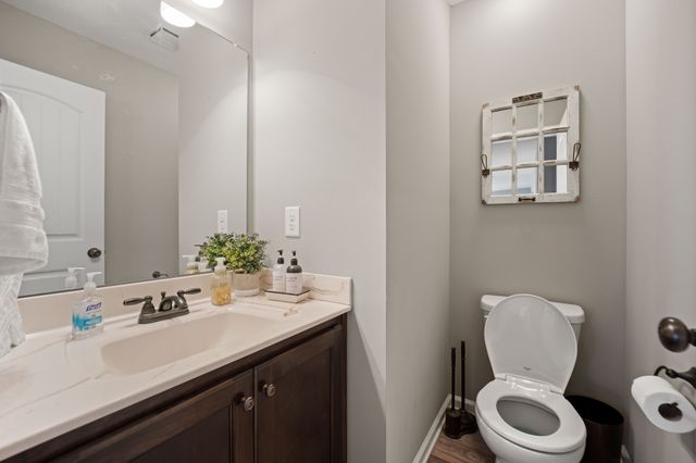 671 Salem Ridge Rd, Clarksville, TN 37040