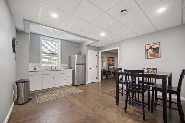 671 Salem Ridge Rd, Clarksville, TN 37040