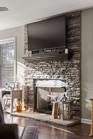 671 Salem Ridge Rd, Clarksville, TN 37040