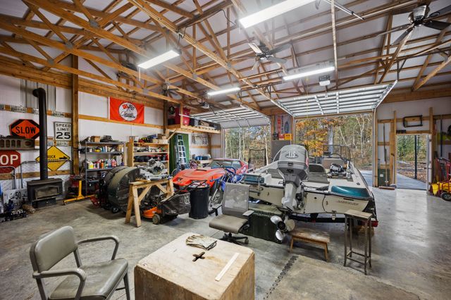 671 Salem Ridge Rd, Clarksville, TN 37040