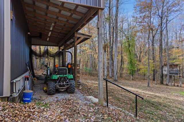 671 Salem Ridge Rd, Clarksville, TN 37040