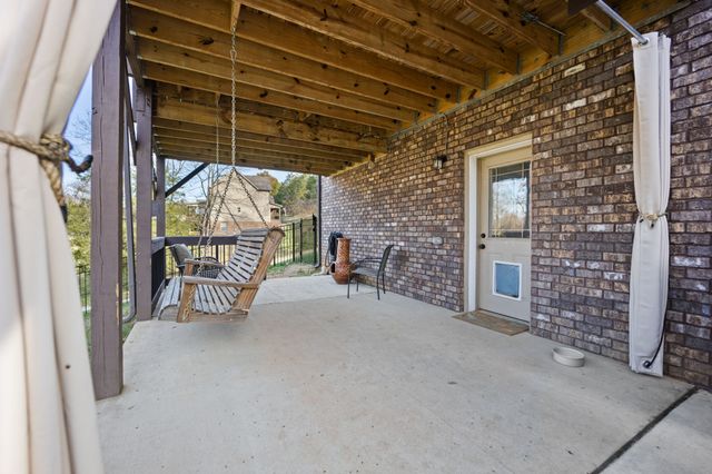 671 Salem Ridge Rd, Clarksville, TN 37040