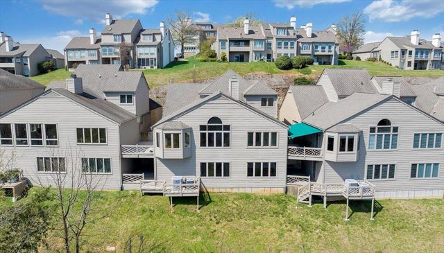 5010 Hunting Hills CIR, Roanoke, VA 24018
