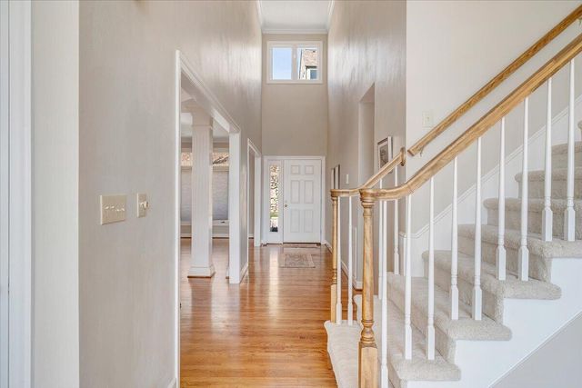 5010 Hunting Hills CIR, Roanoke, VA 24018