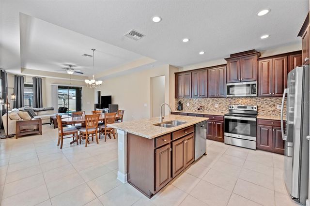 18999 MALINCHE LOOP, Spring Hill, FL 34610