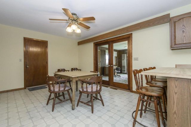321 MacArthur DRIVE, Mukwonago, WI 53149