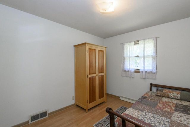 321 MacArthur DRIVE, Mukwonago, WI 53149