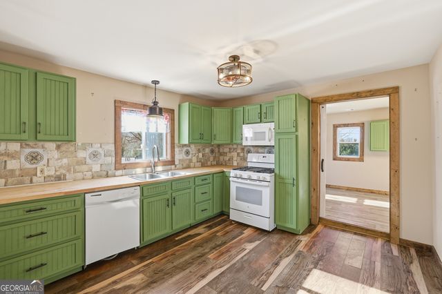 110 Corbett York Road, Demorest, GA 30535