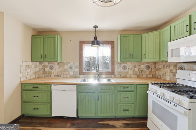 110 Corbett York Road, Demorest, GA 30535