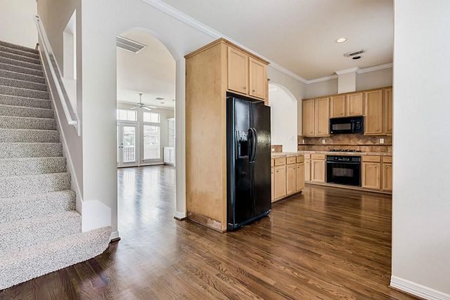 513 Leverkuhn Street, Houston, TX 77007