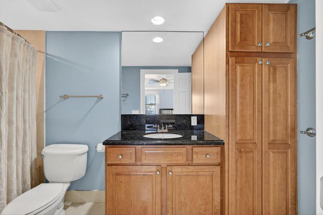 129 S Golfview Road 7, Lake Worth Beach, FL 33460