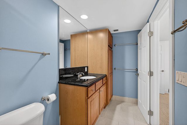 129 S Golfview Road 7, Lake Worth Beach, FL 33460