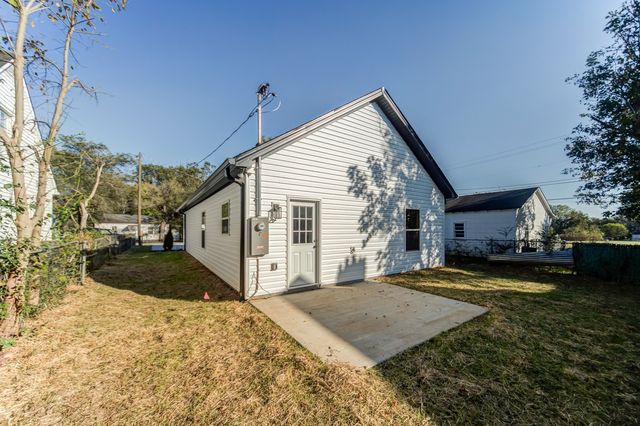 660 Virginia Ave, Gallatin, TN 37066