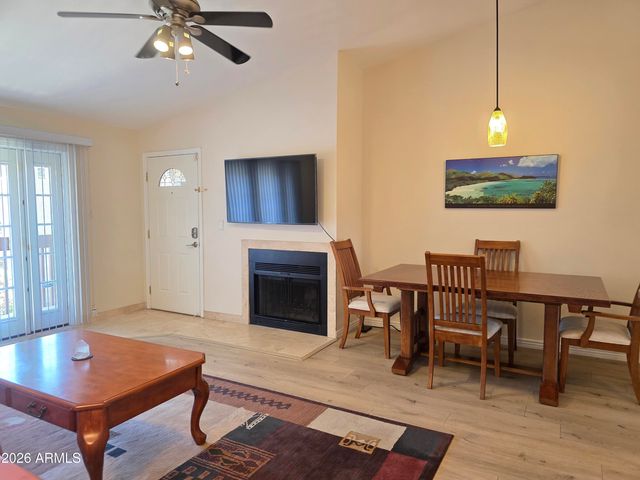 14203 N 19TH Avenue 2013, Phoenix, AZ 85023