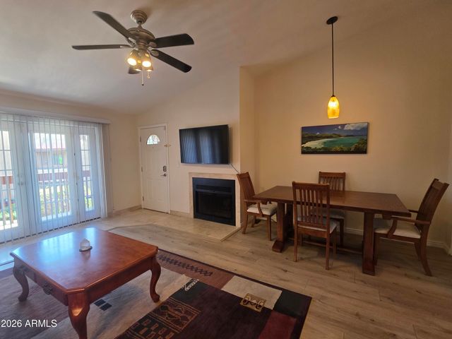 14203 N 19TH Avenue 2013, Phoenix, AZ 85023