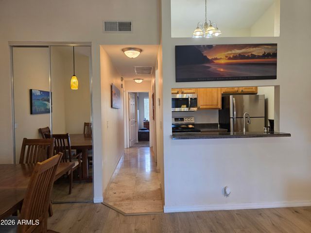 14203 N 19TH Avenue 2013, Phoenix, AZ 85023