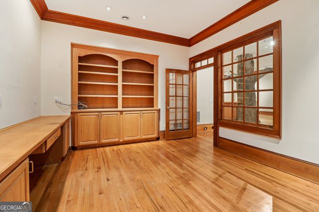 1020 Ven Villa Road, Marietta, GA 30062