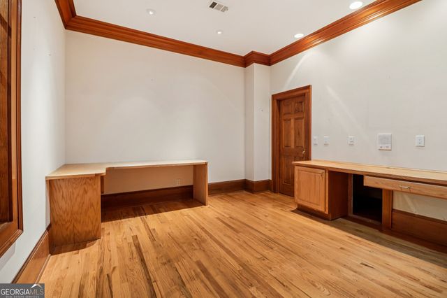 1020 Ven Villa Road, Marietta, GA 30062