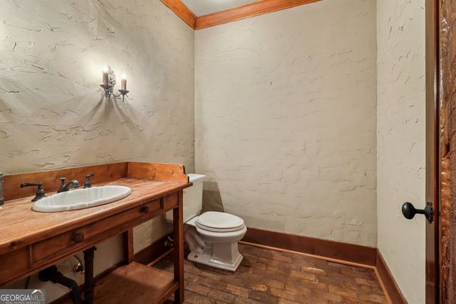 1020 Ven Villa Road, Marietta, GA 30062