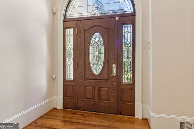 1020 Ven Villa Road, Marietta, GA 30062