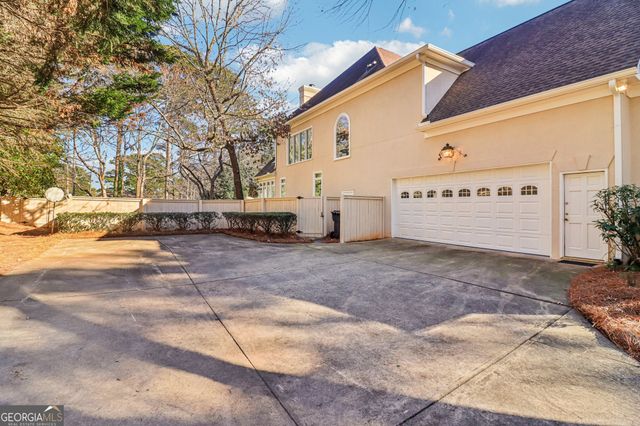 1020 Ven Villa Road, Marietta, GA 30062