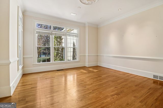 1020 Ven Villa Road, Marietta, GA 30062