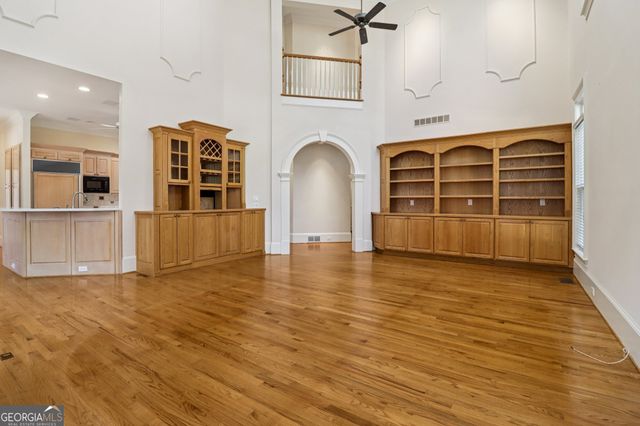 1020 Ven Villa Road, Marietta, GA 30062