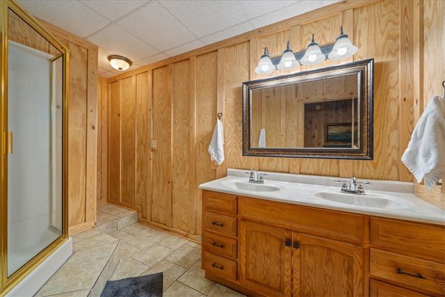 109 CAROLINA Cove, Seneca, SC 29672