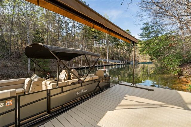 109 CAROLINA Cove, Seneca, SC 29672