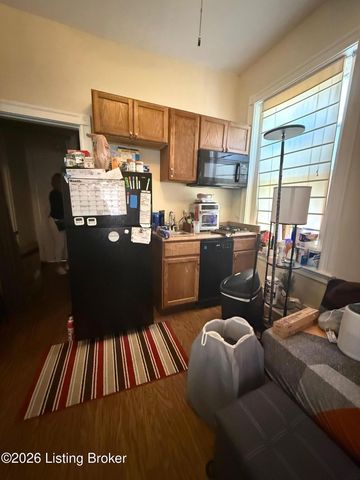 1321 S 1st St, Louisville, KY 40208