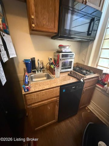 1321 S 1st St, Louisville, KY 40208