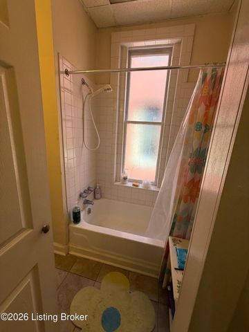 1321 S 1st St, Louisville, KY 40208