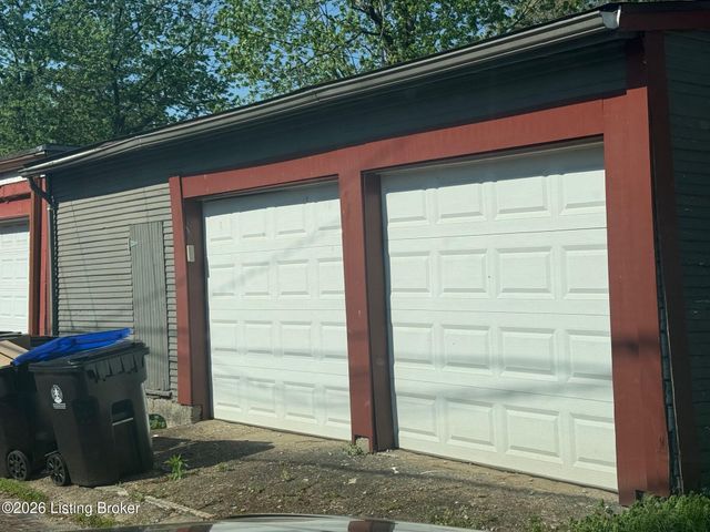 1321 S 1st St, Louisville, KY 40208