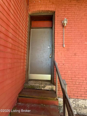 1321 S 1st St, Louisville, KY 40208