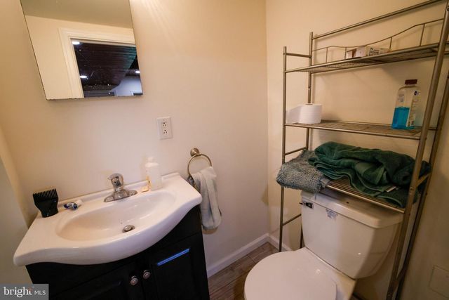 25 KELLER RD, Cochranville, PA 19330