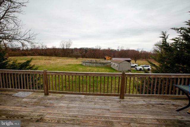 25 KELLER RD, Cochranville, PA 19330