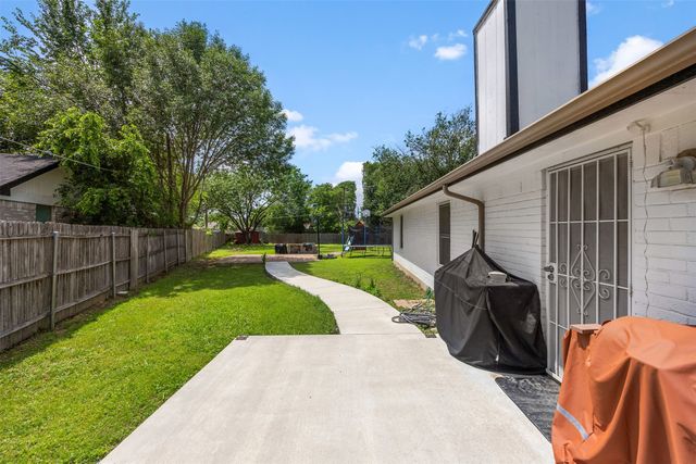 6485 Central Avenue, North Richland Hills, TX 76182