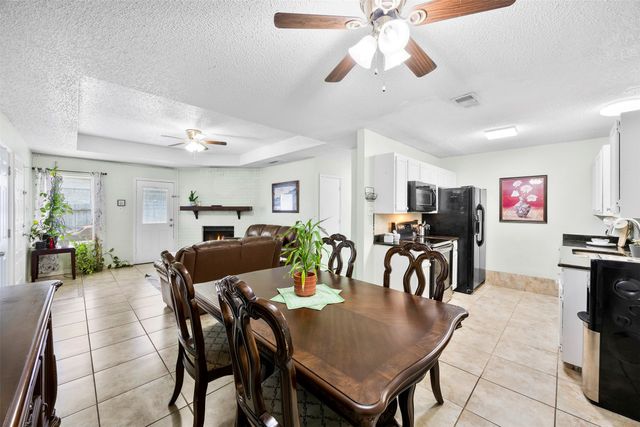 6485 Central Avenue, North Richland Hills, TX 76182