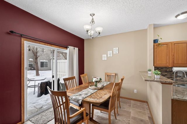 6902 139th Lane NW 5, Ramsey, MN 55303