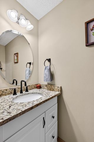 6902 139th Lane NW 5, Ramsey, MN 55303