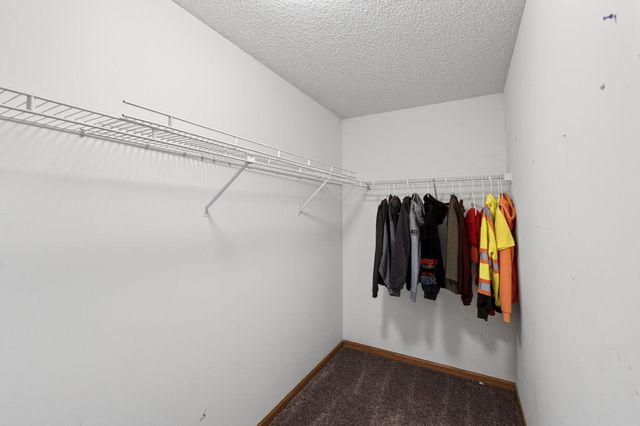 6902 139th Lane NW 5, Ramsey, MN 55303