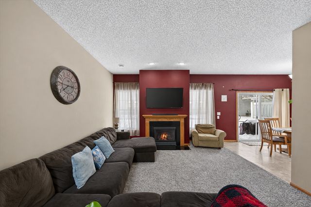 6902 139th Lane NW 5, Ramsey, MN 55303