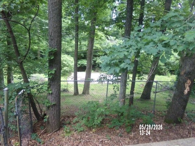2103 Lambert Dr, Westmoreland, TN 37186