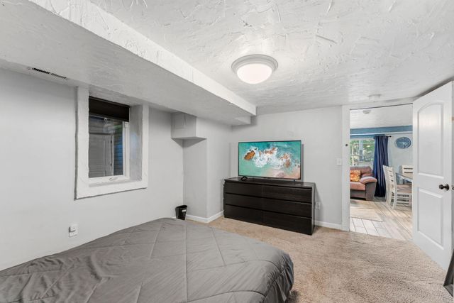 1231 Hewitt Avenue, Saint Paul, MN 55104