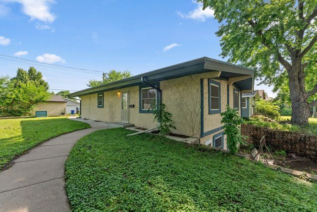 1231 Hewitt Avenue, Saint Paul, MN 55104