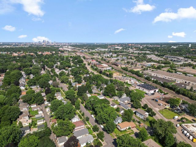 1231 Hewitt Avenue, Saint Paul, MN 55104