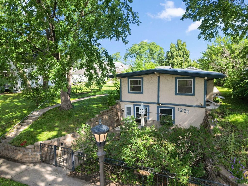 1231 Hewitt Avenue, Saint Paul, MN 55104 — photo 5